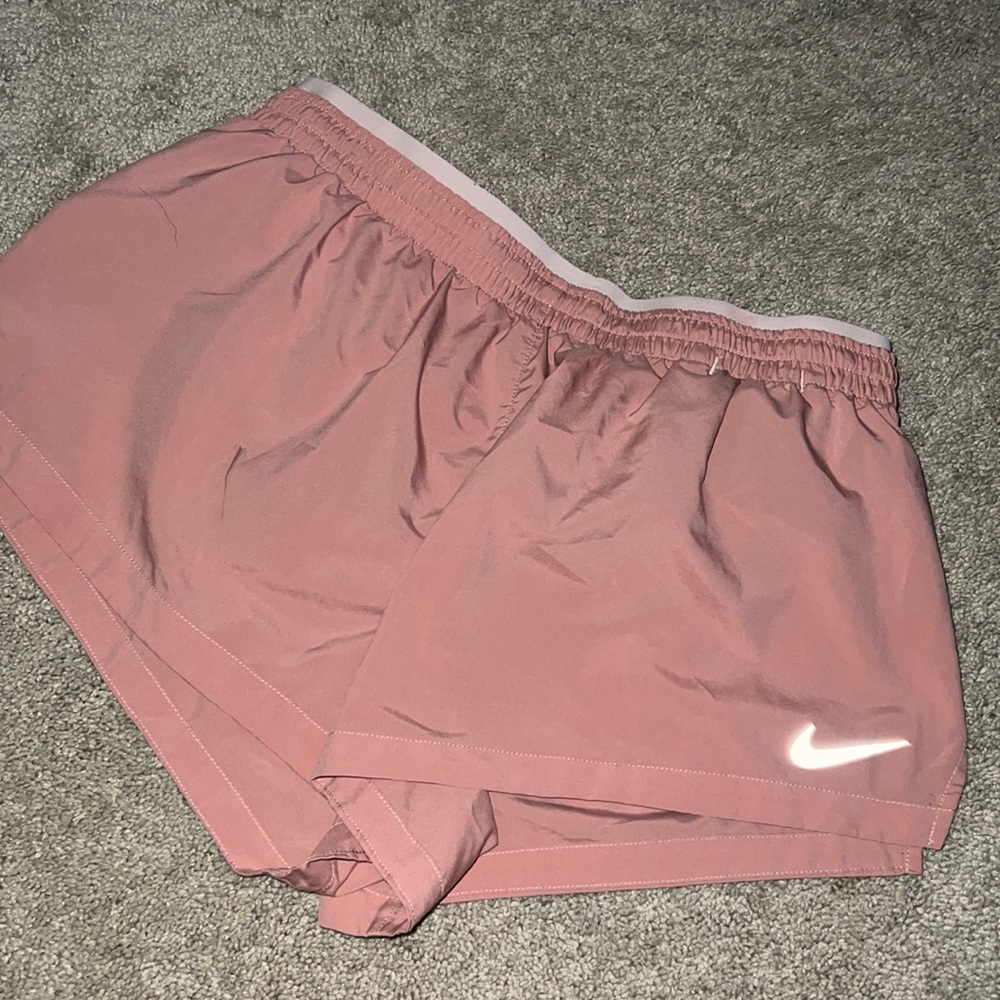 nike pink shorts